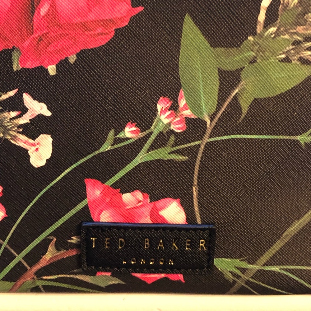 Ted Baker Floral Bouquet Clutch Purse Zipper New with tags 7 X 5 inches